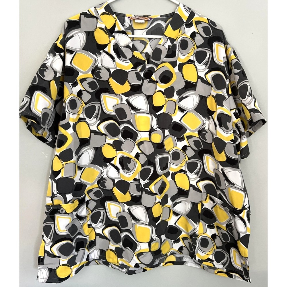 Sassy Scrubs Shirt Womens 2XL Yellow‎ Gray Geometric Print Short Sleeve Top